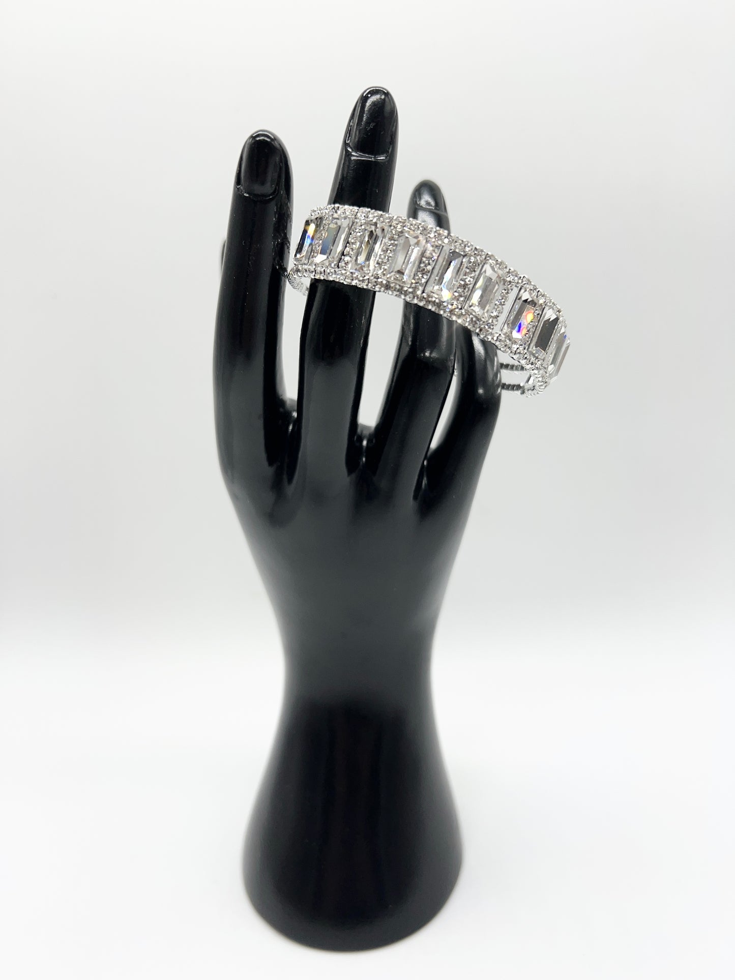 BS123 CUFF
