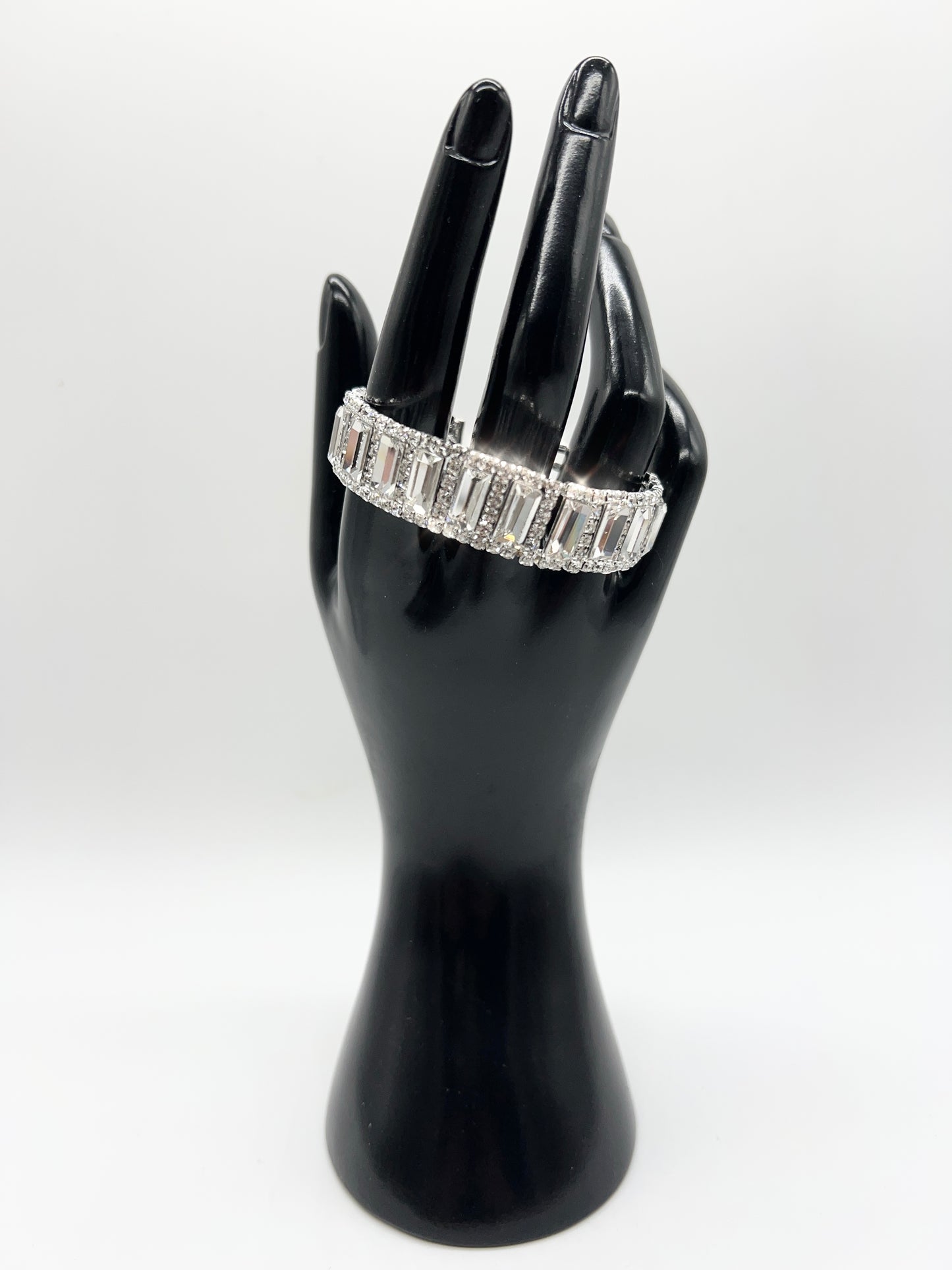 BS123 CUFF