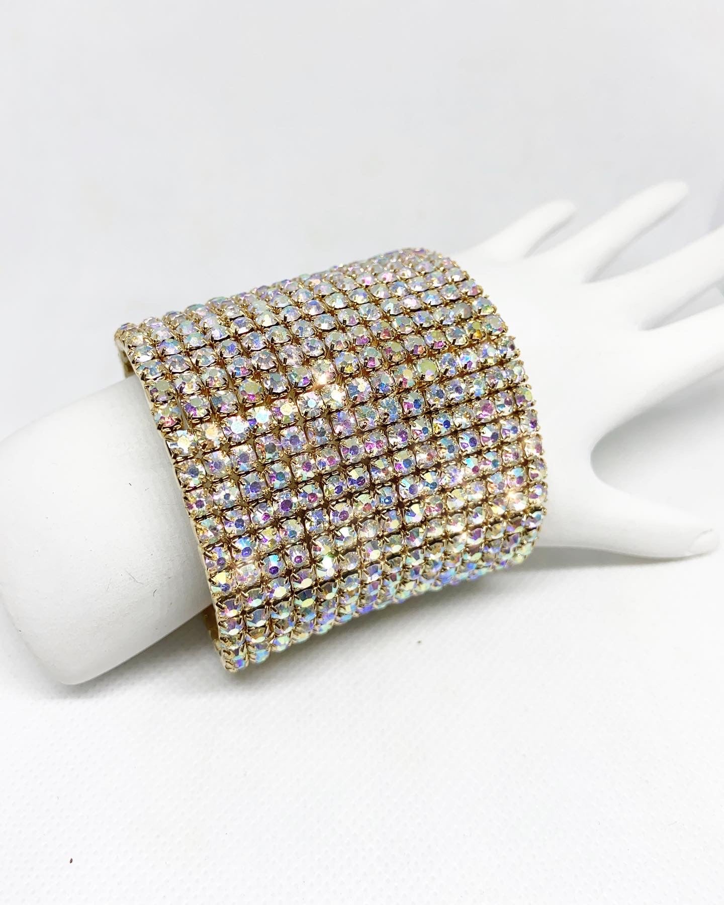 BA19 15 ROW GOLD TONE